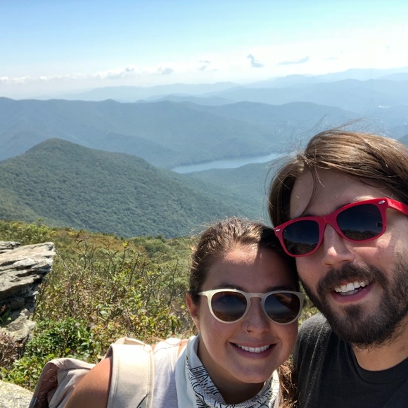 Meet your Posher, Alysse - Picture 3 of 5